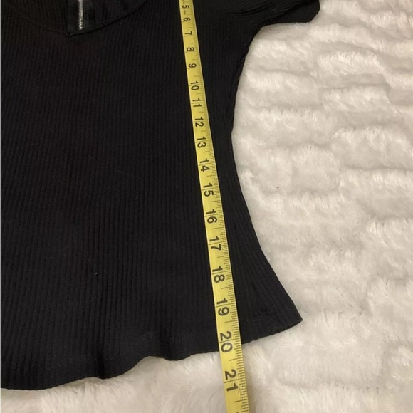 Banjul Junior Black Top Size Small - Picture 7 of 8